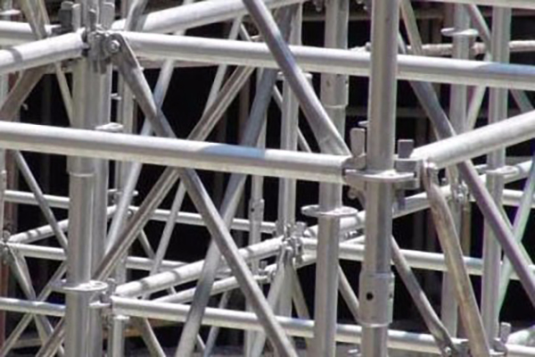 沈陽腳手架安裝流程解析：規范操作，保障施工安全